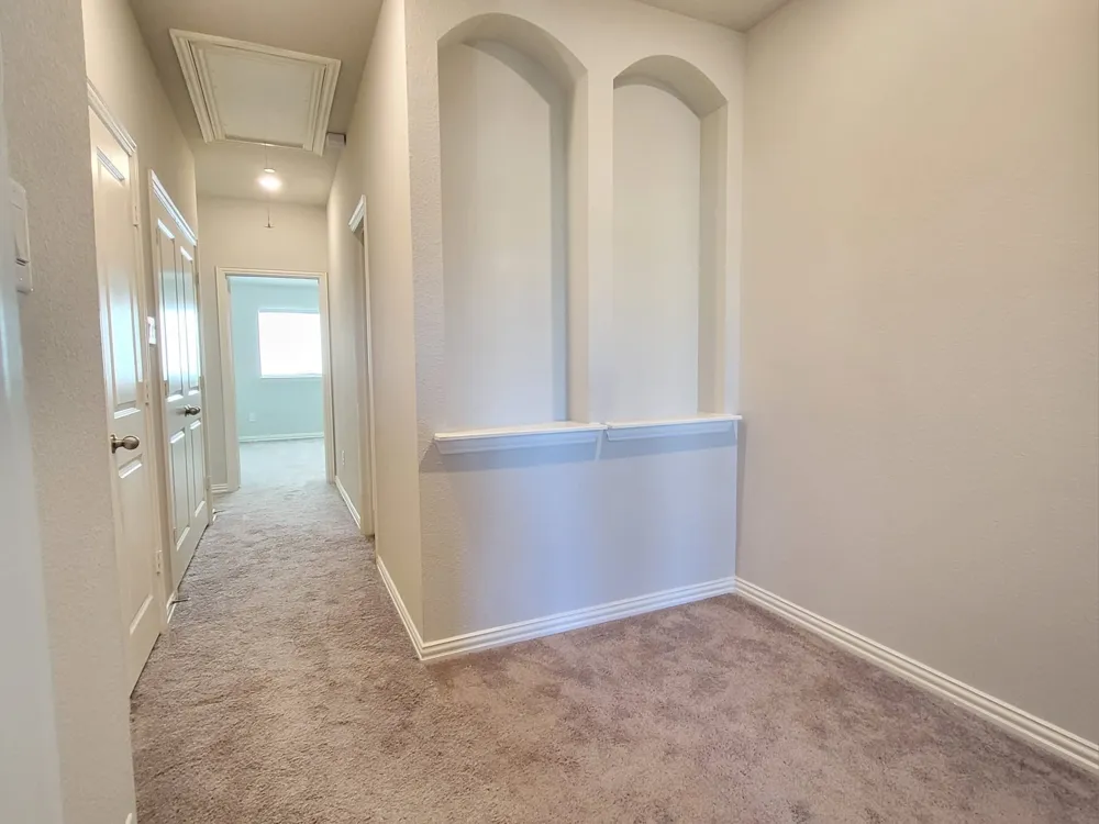 829 Ben Lane Lewisville, TX 75056