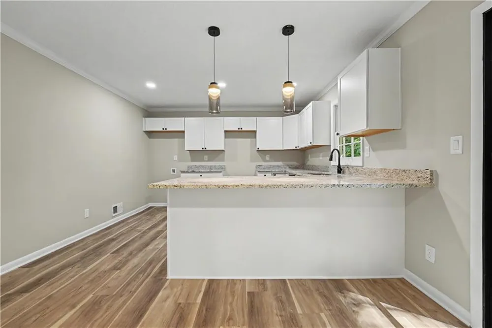 6200 Auburn Drive Riverdale, GA 30296