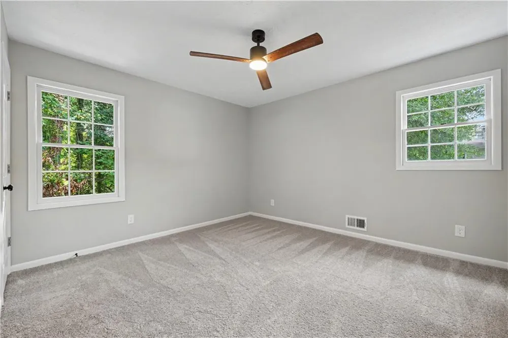 6200 Auburn Drive Riverdale, GA 30296