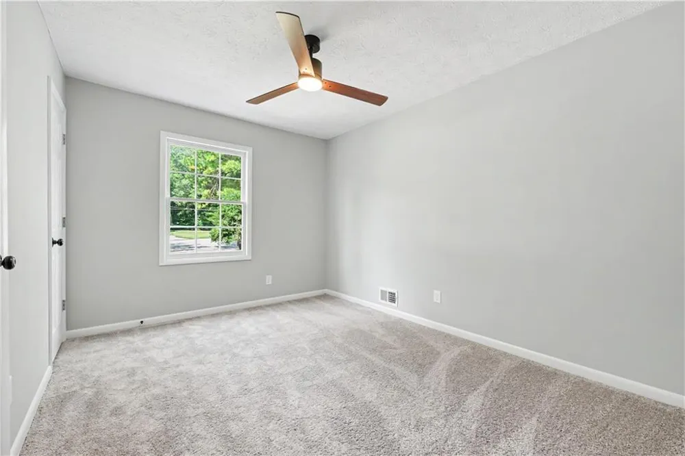 6200 Auburn Drive Riverdale, GA 30296