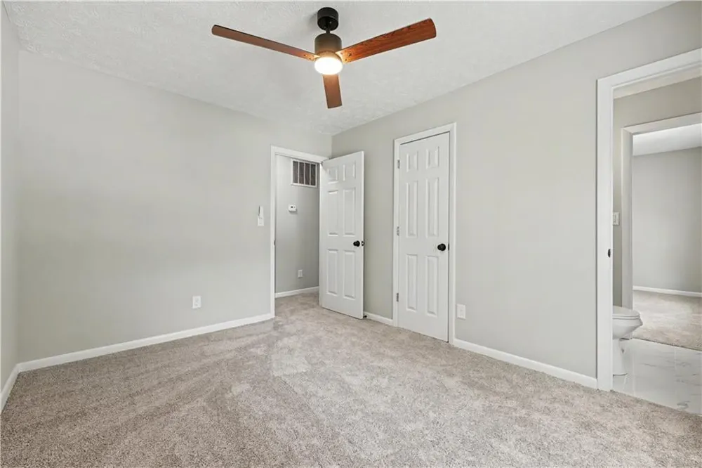 6200 Auburn Drive Riverdale, GA 30296