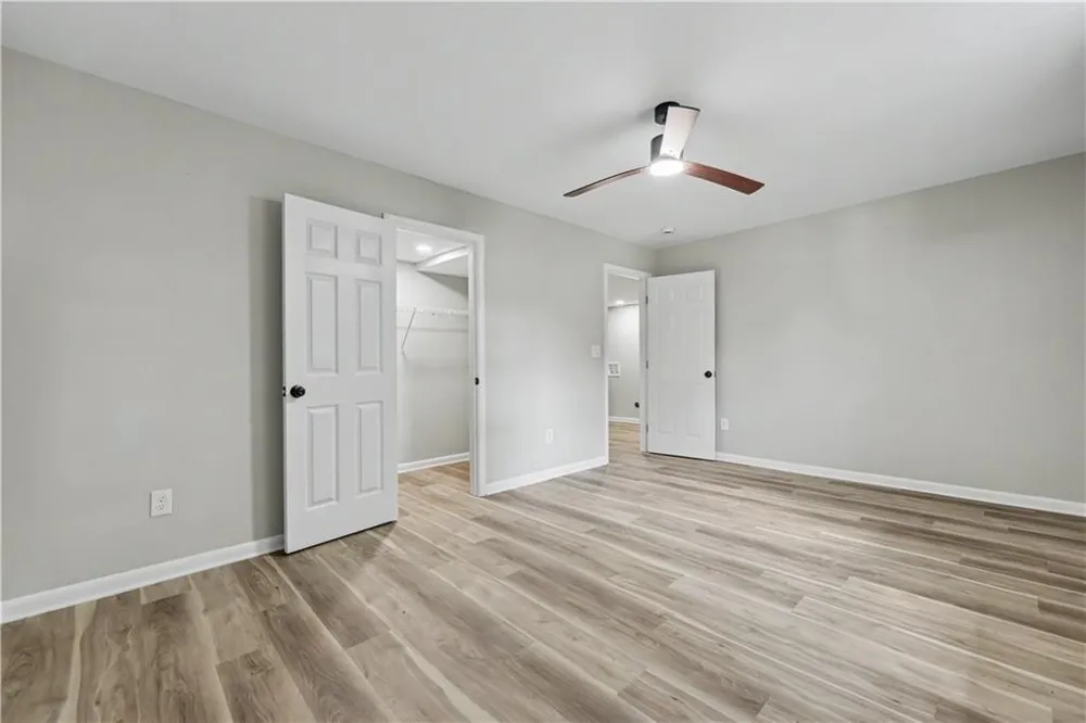 6200 Auburn Drive Riverdale, GA 30296