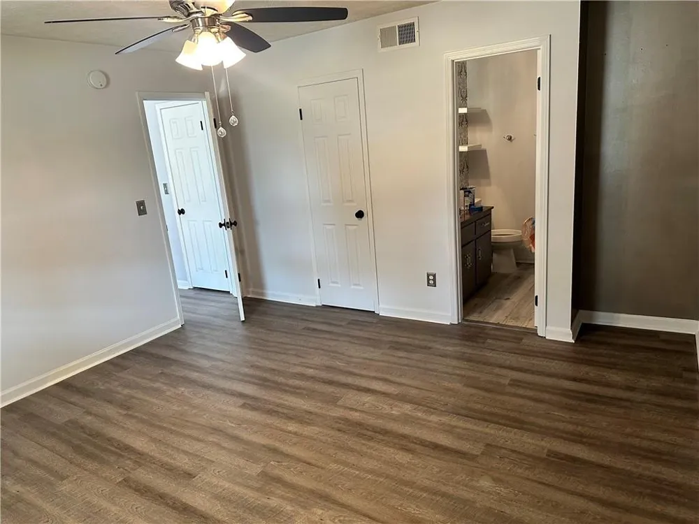 4183 Red Laurel Way Snellville, GA 30039