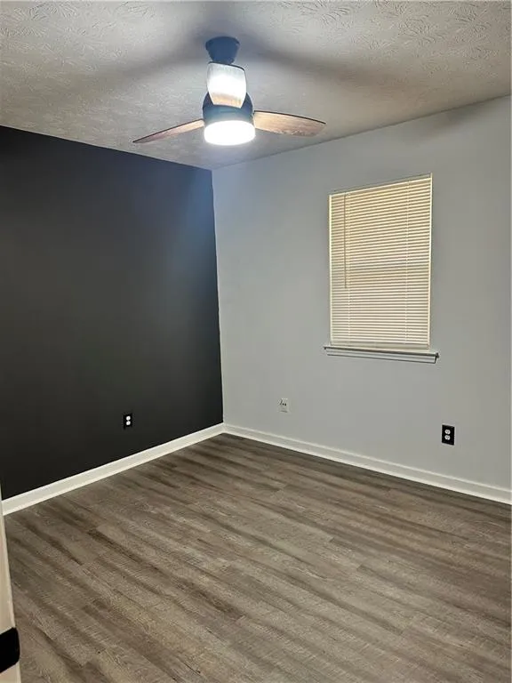 4183 Red Laurel Way Snellville, GA 30039