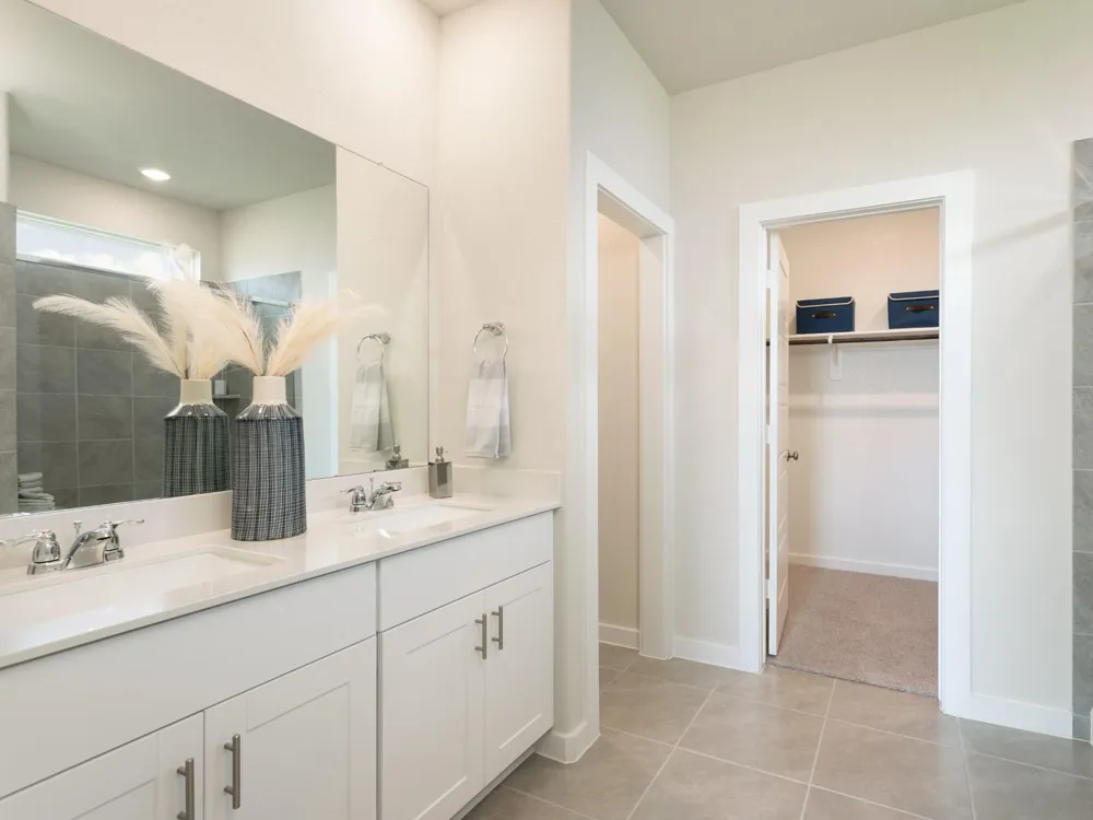 2319 Pioneer Landing Lane Crosby, TX 77532