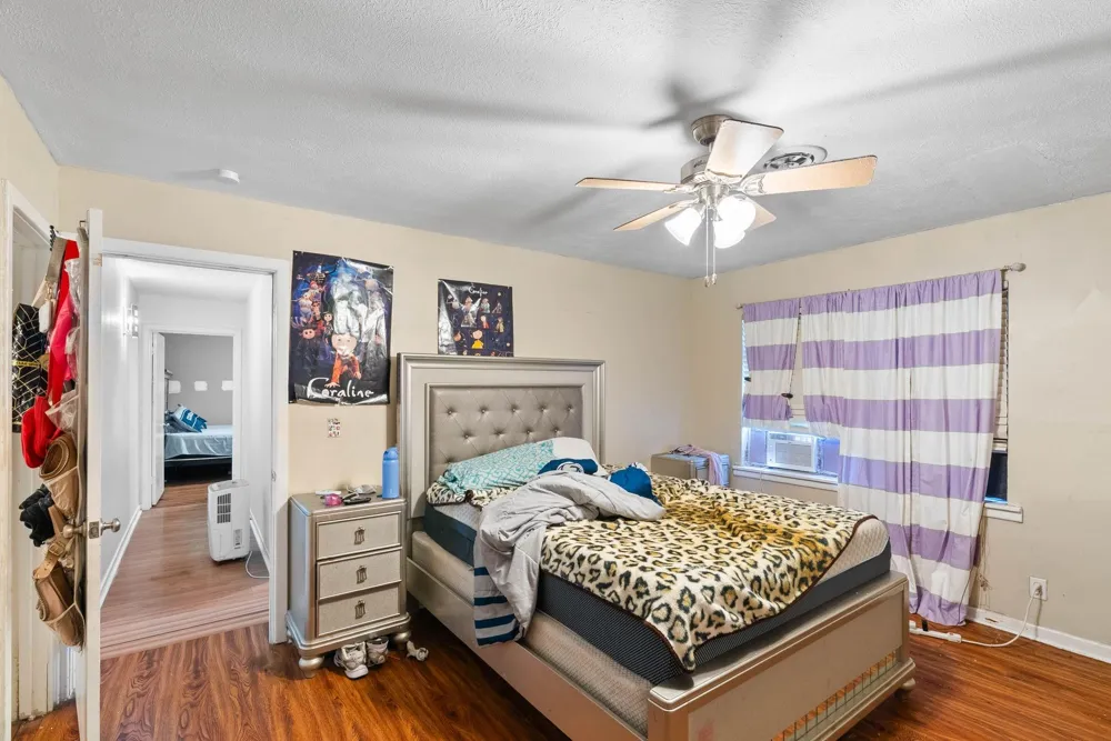 324 Woodlawn Street Sinton, TX 78387