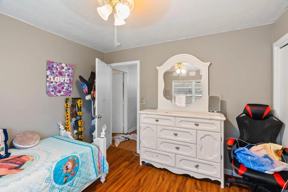 324 Woodlawn Street Sinton, TX 78387