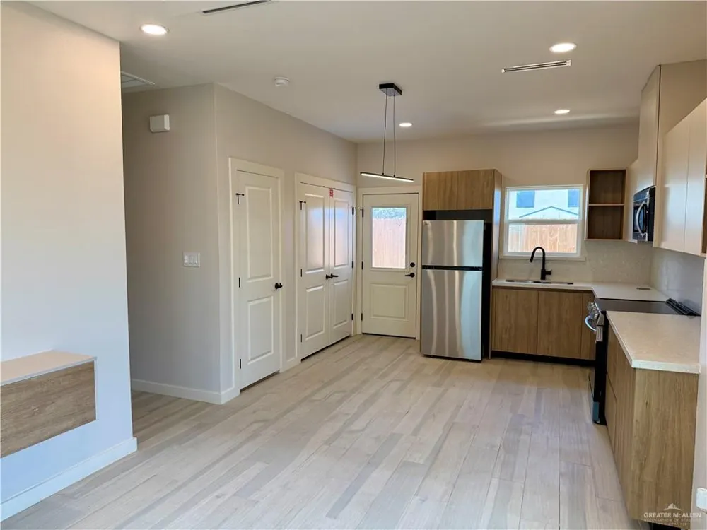 11509 25th Street #4 McAllen, TX 78504
