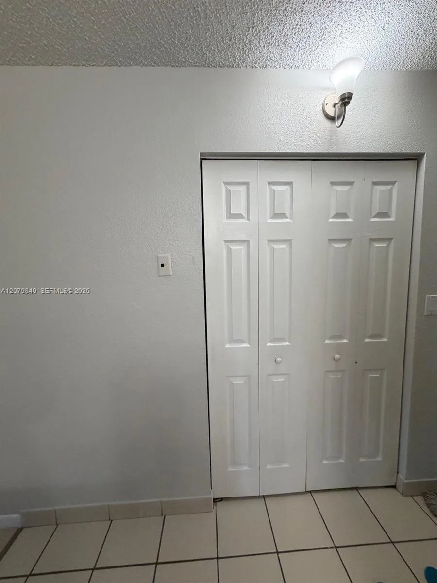 2771 Riverside Dr #503-A Coral Springs, FL 33065