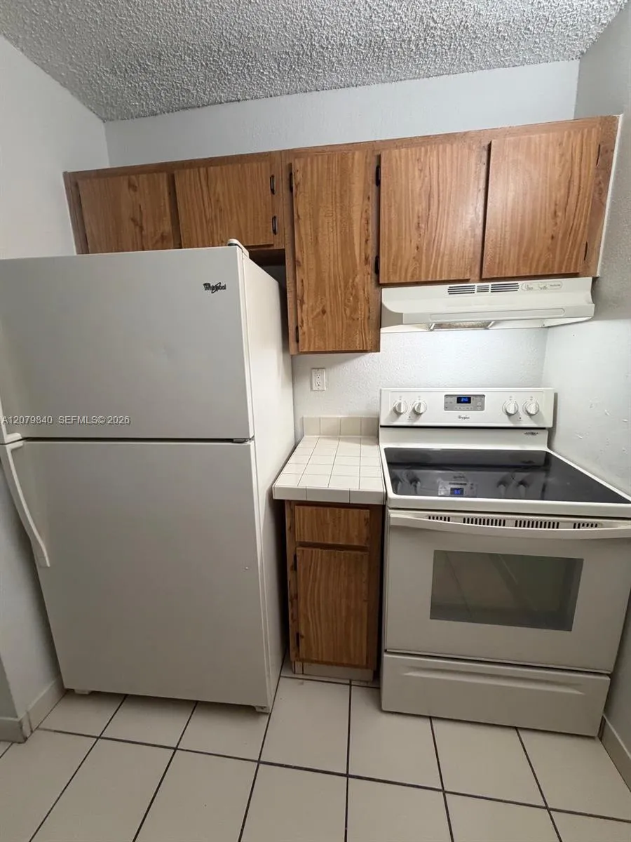2771 Riverside Dr #503-A Coral Springs, FL 33065