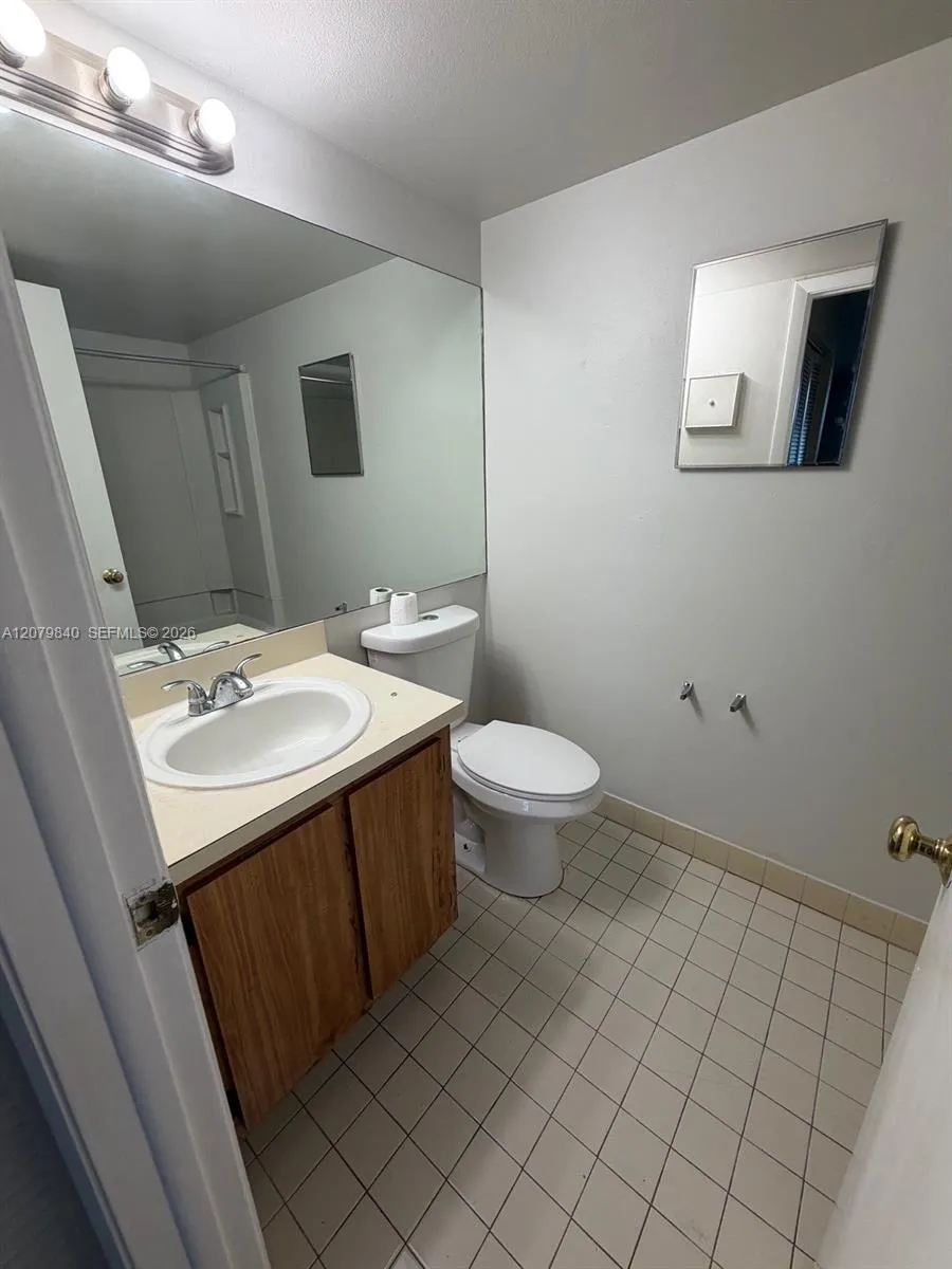 2771 Riverside Dr #503-A Coral Springs, FL 33065