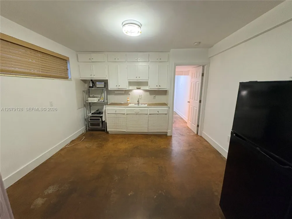 1751 Washington Ave #1H Miami Beach, FL 33139