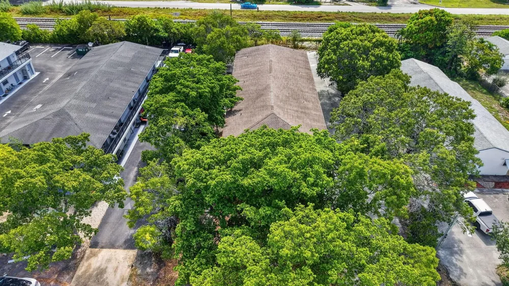 1601 NE 3RD AVENUE Delray Beach, FL 33444
