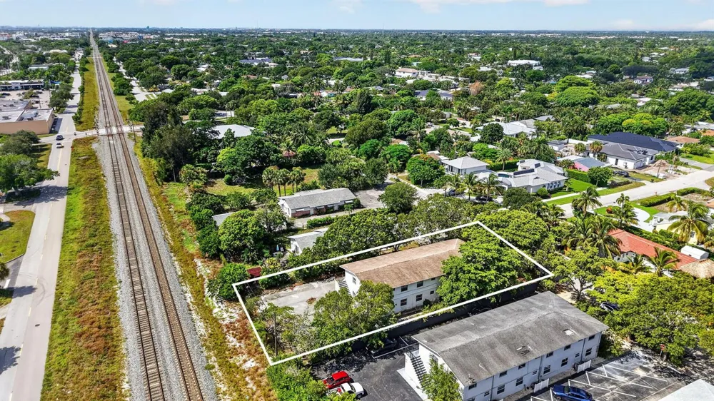1601 NE 3RD AVENUE Delray Beach, FL 33444
