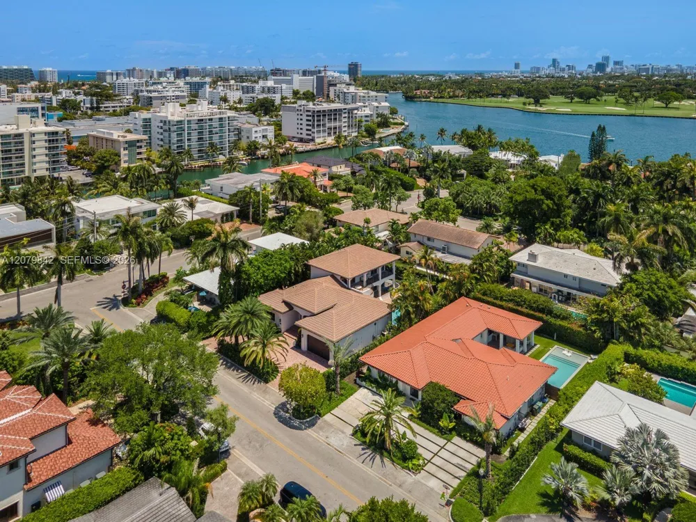 1210 95th Street #18 Bay Harbor Islands, FL 33154