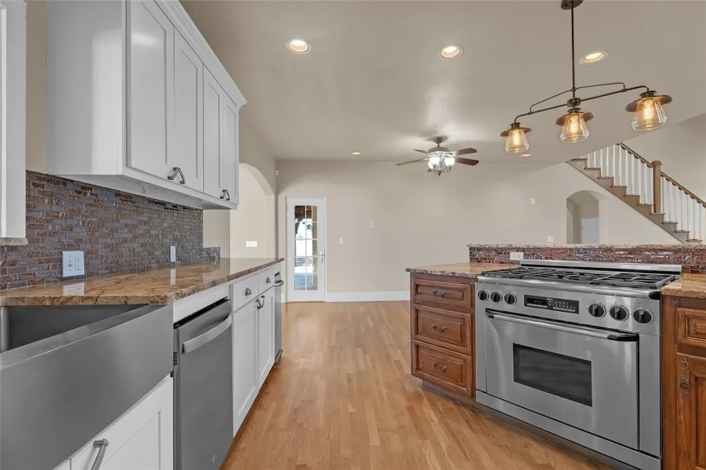 4324 Alt 75 Highway Beggs, OK 74421