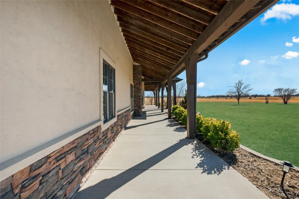 4324 Alt 75 Highway Beggs, OK 74421