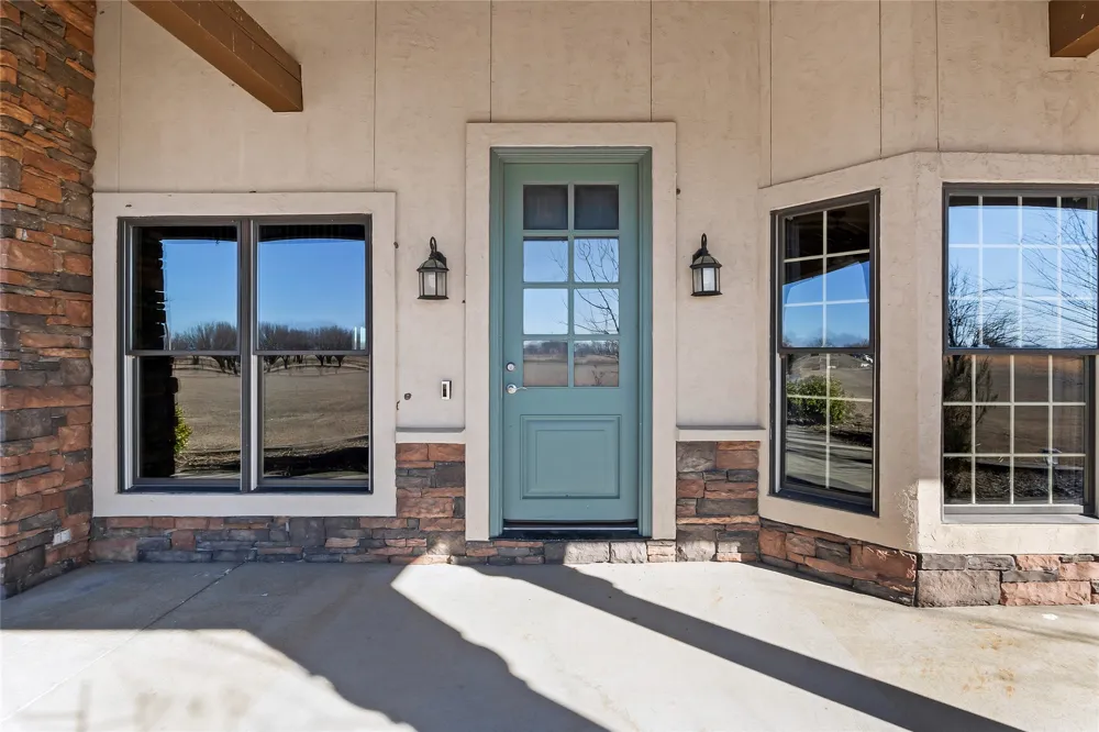 4324 Alt 75 Highway Beggs, OK 74421