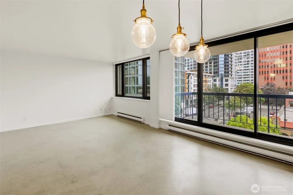 2100 3rd Avenue #602 Seattle, WA 98121