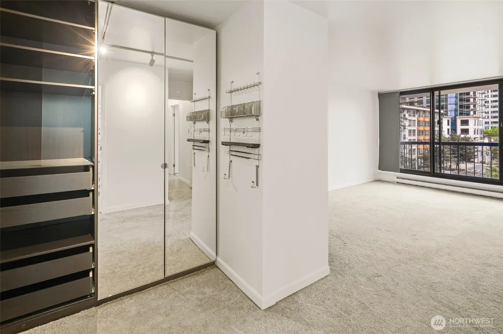 2100 3rd Avenue #602 Seattle, WA 98121
