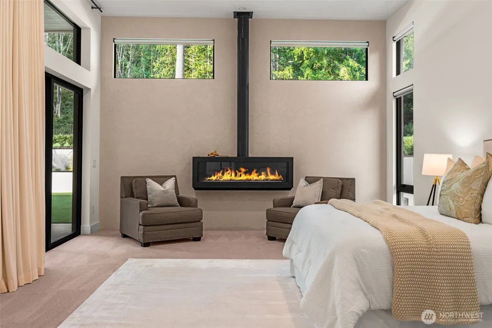 23680 NE 39th Place Redmond, WA 98053