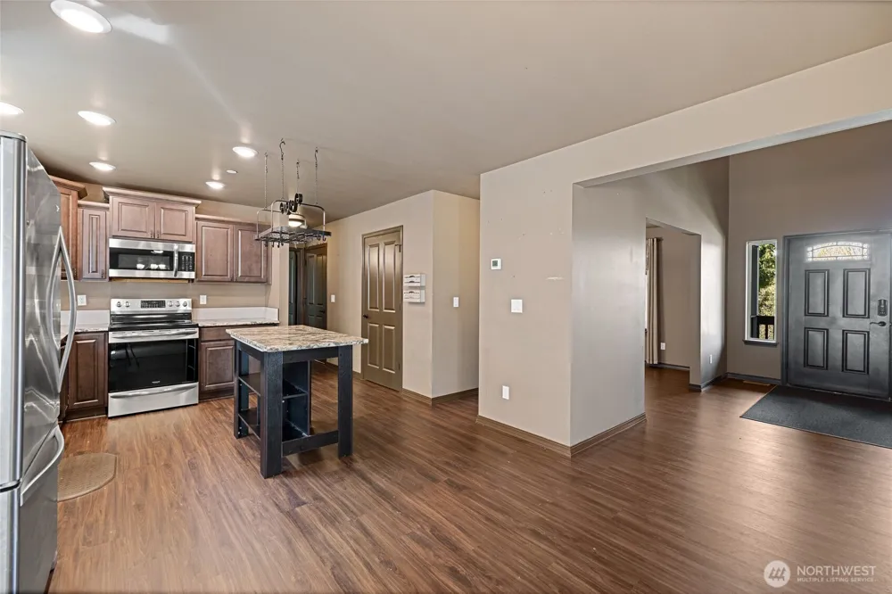 16908 61st Street NW Vaughn, WA 98394