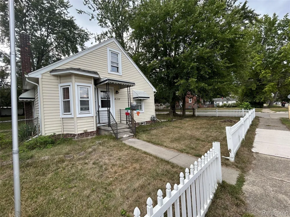 6308 Glenis Street Taylor City, MI 48180