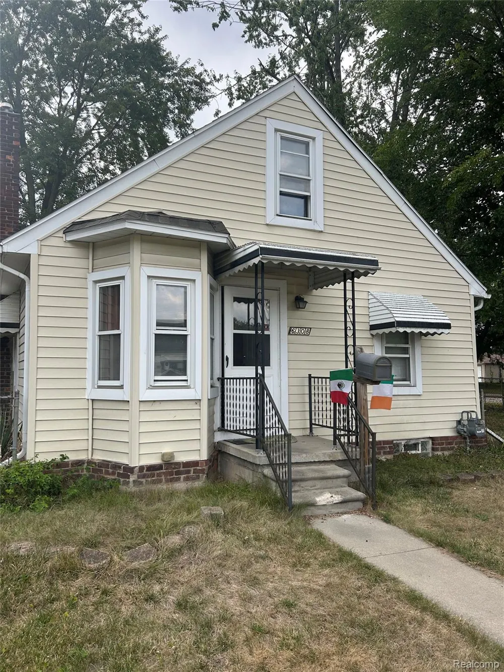6308 Glenis Street Taylor City, MI 48180