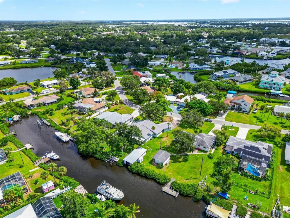 341 SHORE DRIVE Ellenton, FL 34222