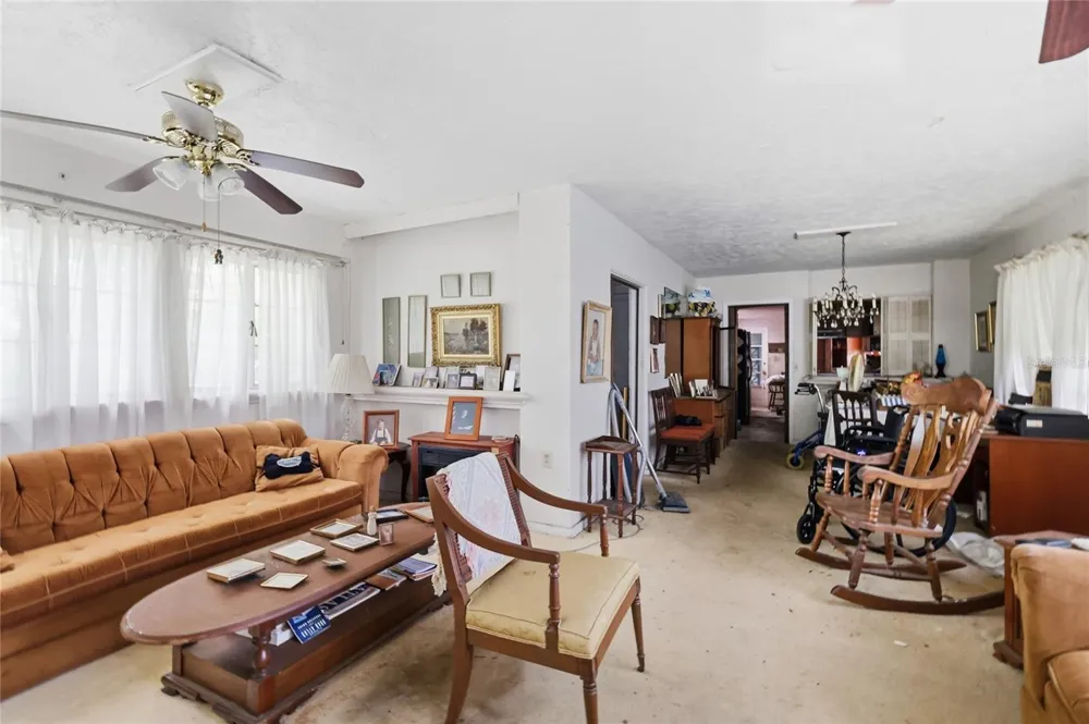 815 S 9TH STREET Leesburg, FL 34748