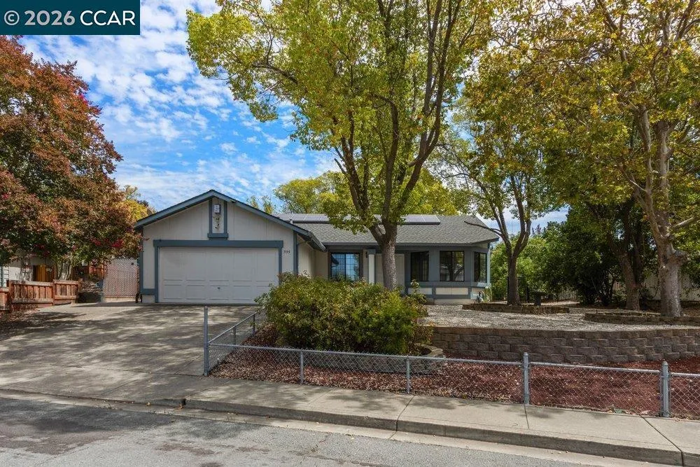 395 Marti Marie Dr Martinez, CA 94553