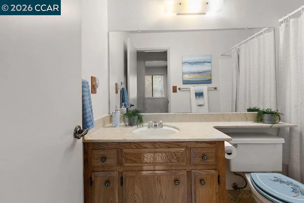 395 Marti Marie Dr Martinez, CA 94553