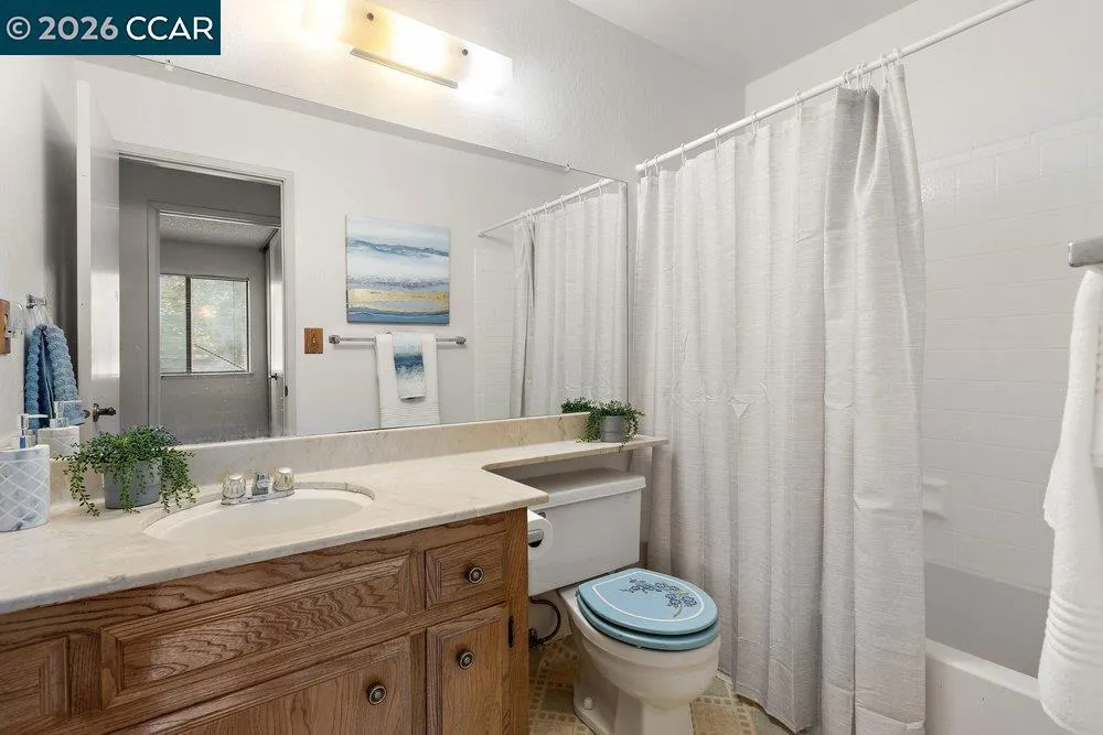 395 Marti Marie Dr Martinez, CA 94553