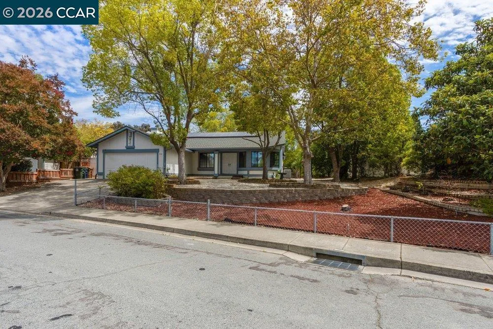 395 Marti Marie Dr Martinez, CA 94553