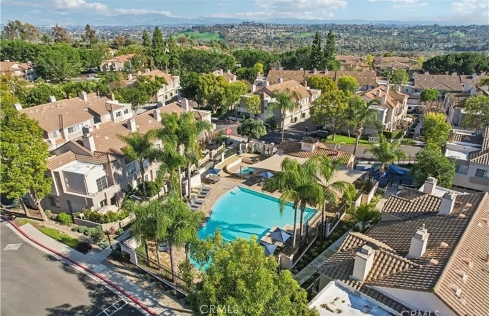 67 Tradewinds Aliso Viejo, CA 92656