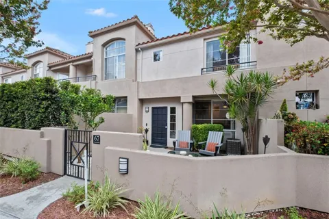 67 Tradewinds