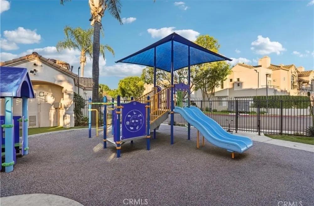 67 Tradewinds Aliso Viejo, CA 92656