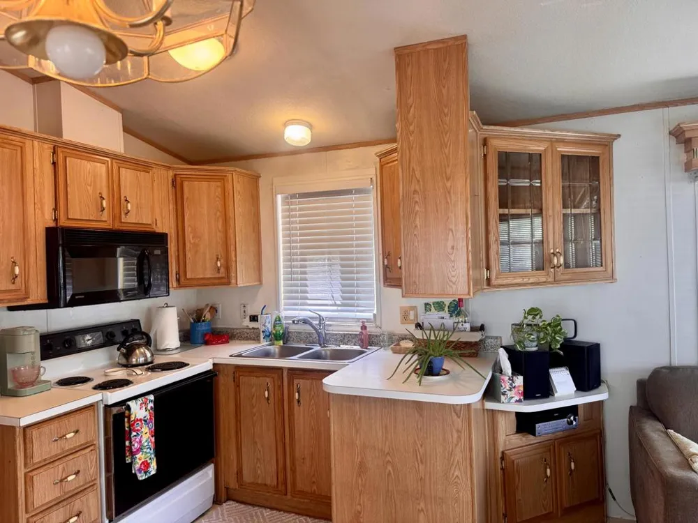 7484 Kickapoo Trail Yucca Valley, CA 92284