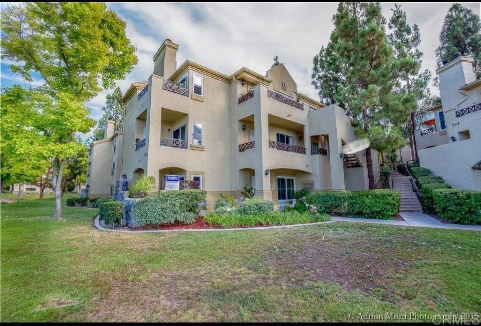 783 Brookstone Road #101 Chula Vista, CA 91913