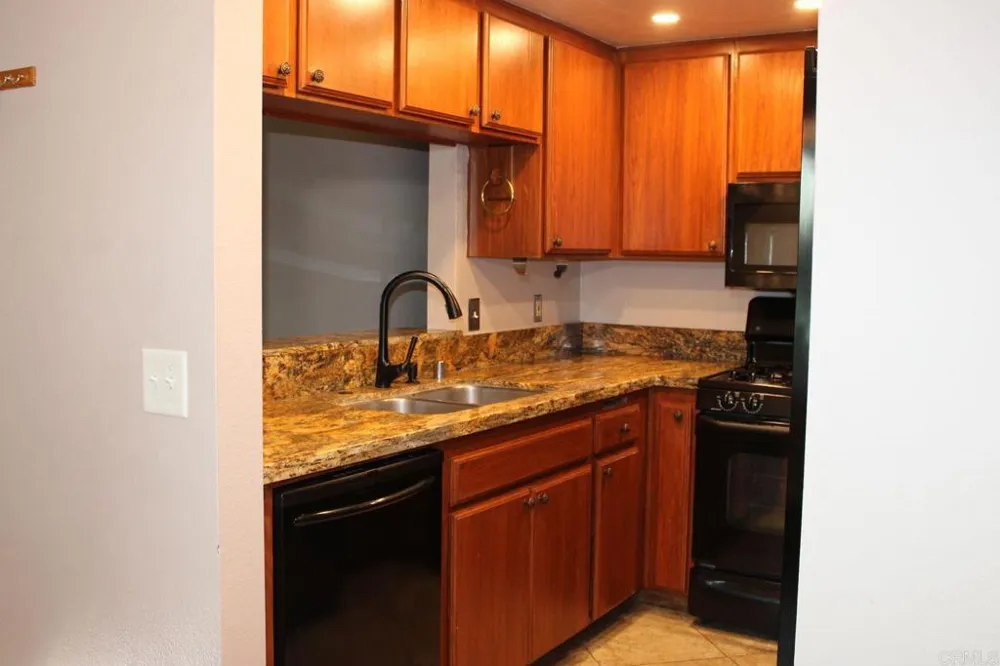 783 Brookstone Road #101 Chula Vista, CA 91913