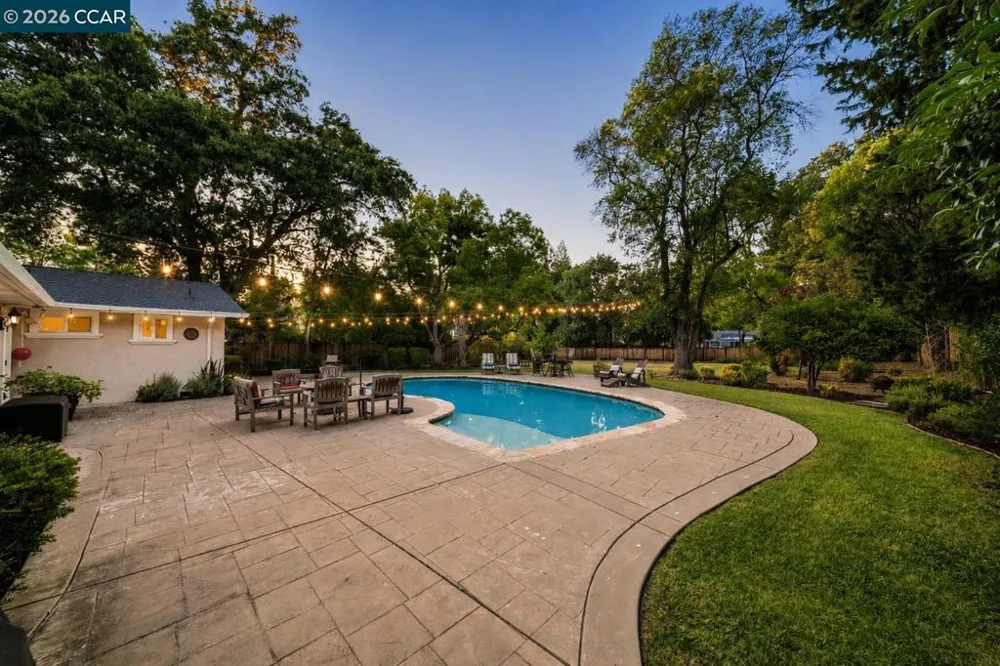 2065 Diablo Rd Diablo, CA 94528