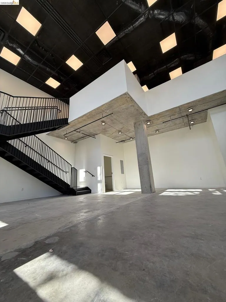 899 Clay St Oakland, CA 94607