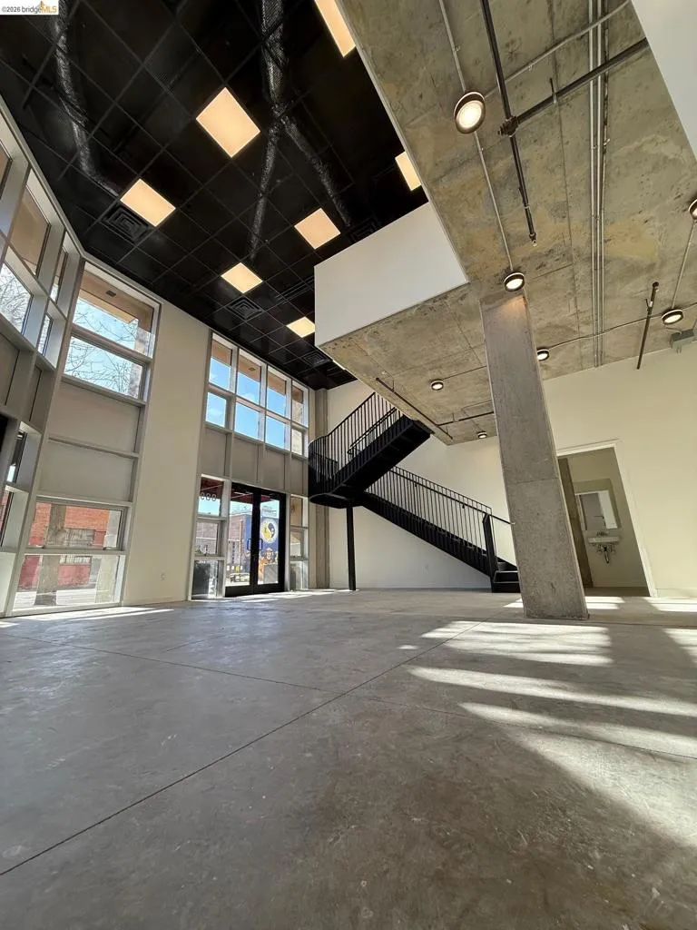 899 Clay St Oakland, CA 94607