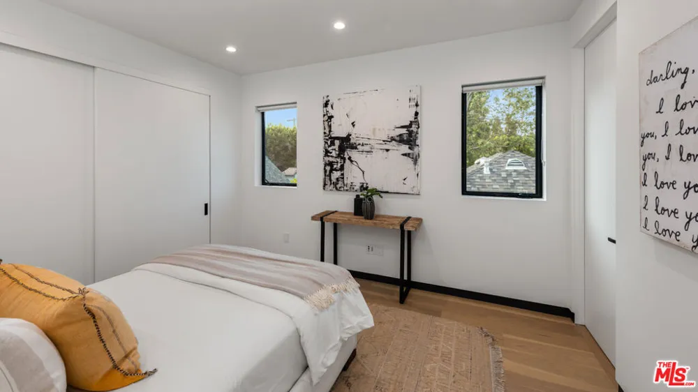 4329 Agnes Avenue Studio City, CA 91604