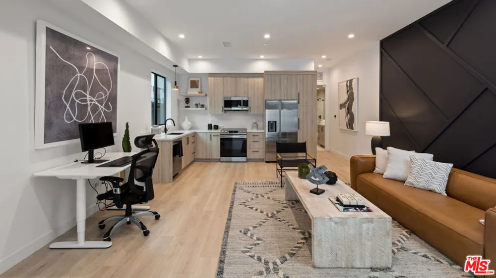 4329 Agnes Avenue Studio City, CA 91604