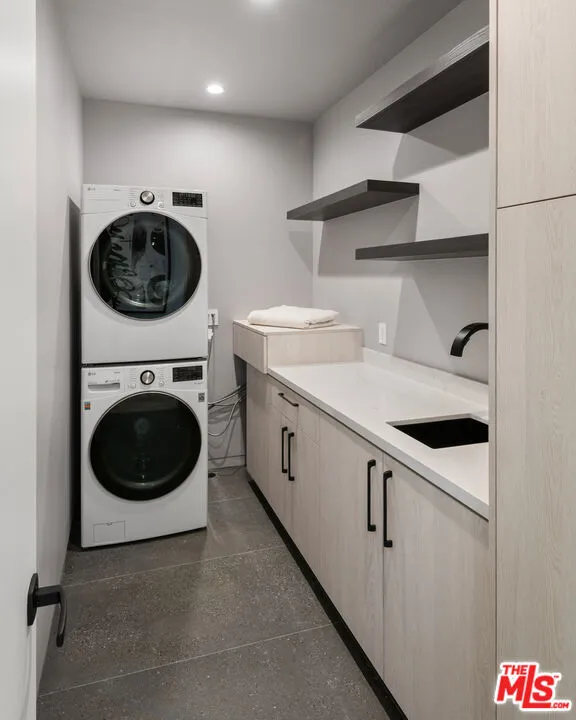 4329 Agnes Avenue Studio City, CA 91604