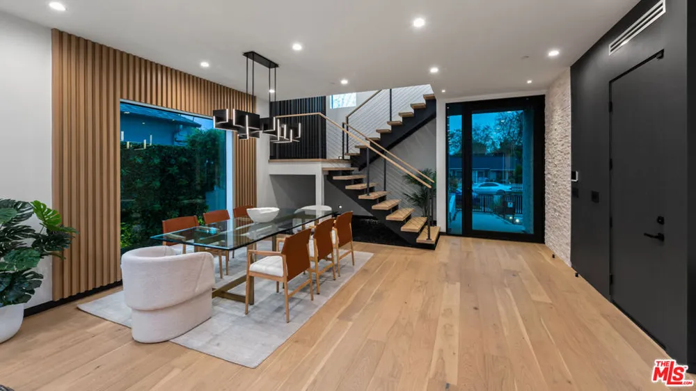 4329 Agnes Avenue Studio City, CA 91604
