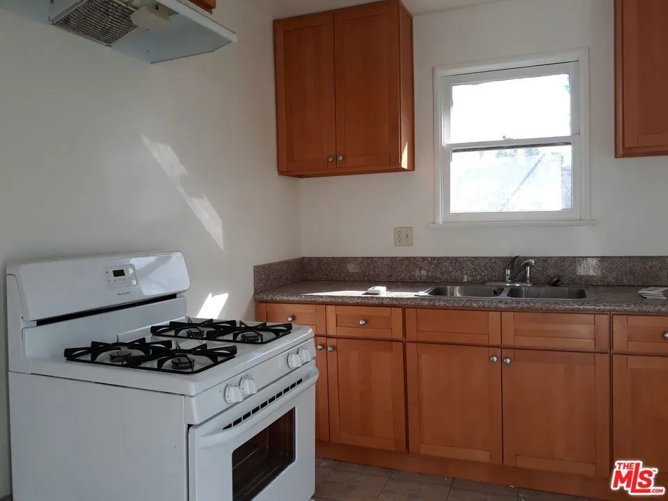 3968 Verdugo Road Los Angeles, CA 90065