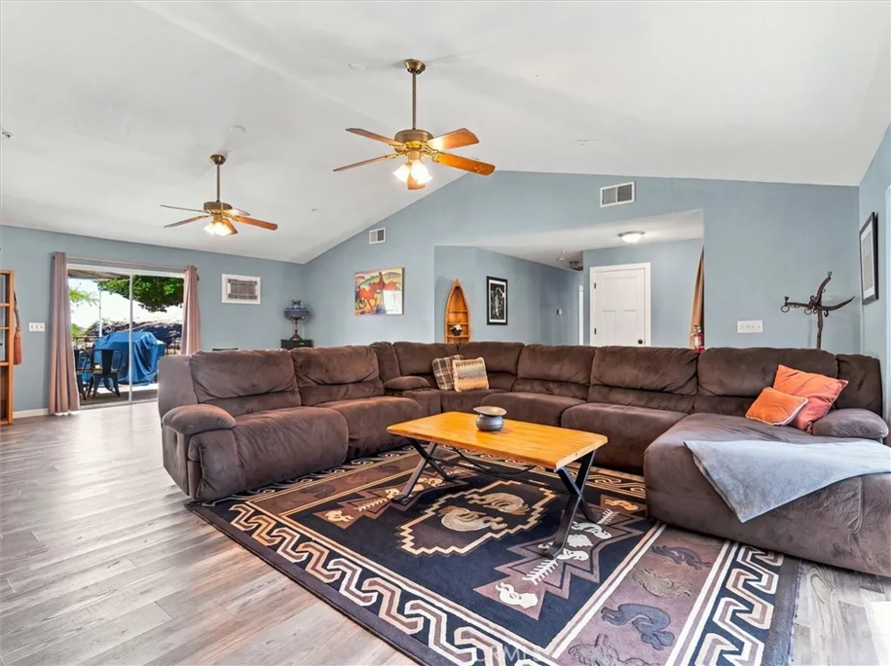 44665 Road 619 Ahwahnee, CA 93601