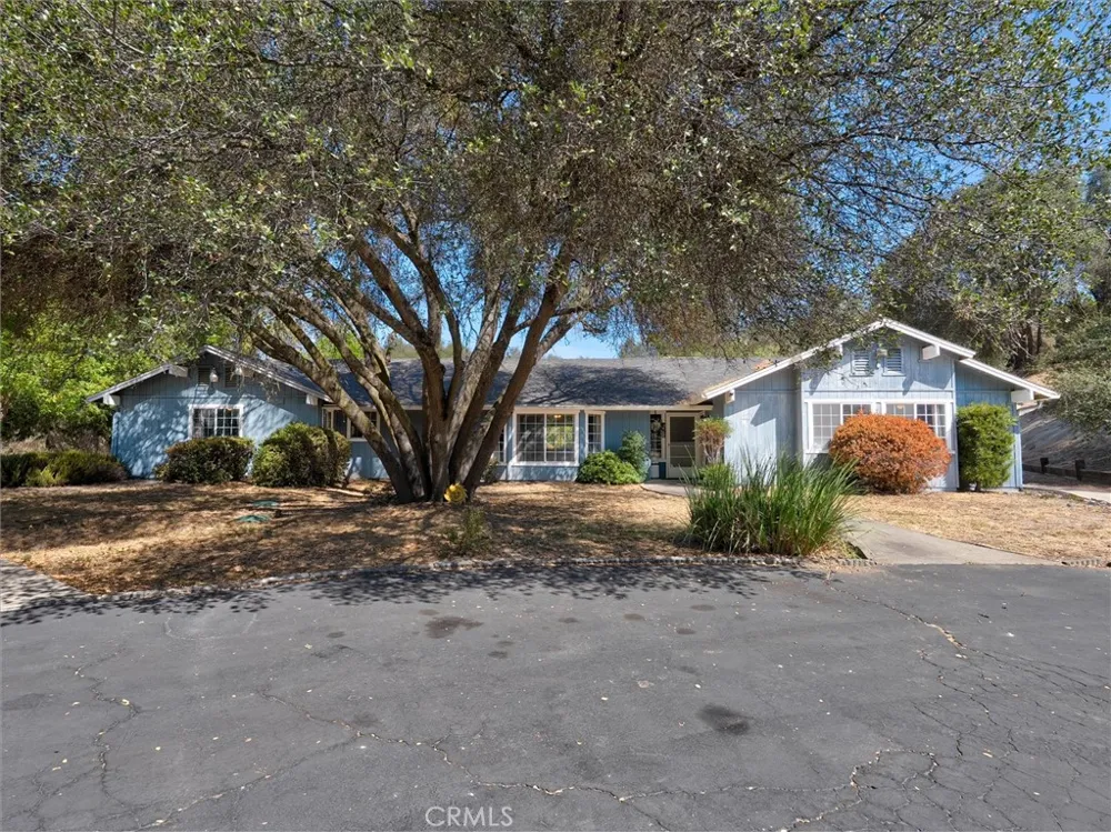 44665 Road 619 Ahwahnee, CA 93601